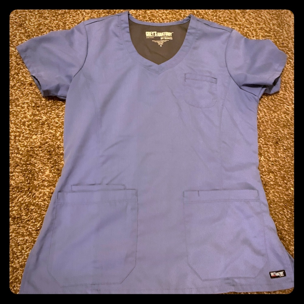 Scrub top